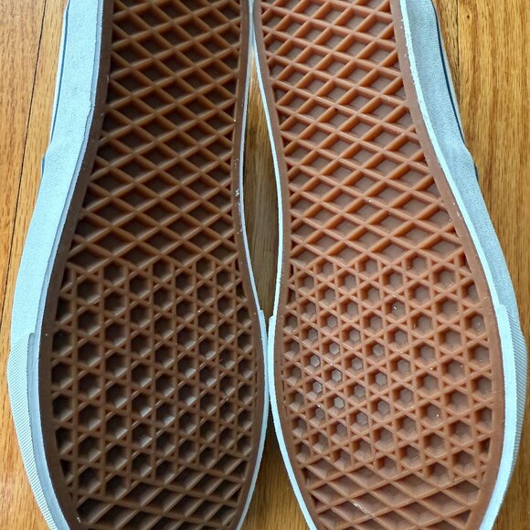 Vans Authentic Lace Up Shoe Size Women's Size 9.5 - Picture 8 of 8